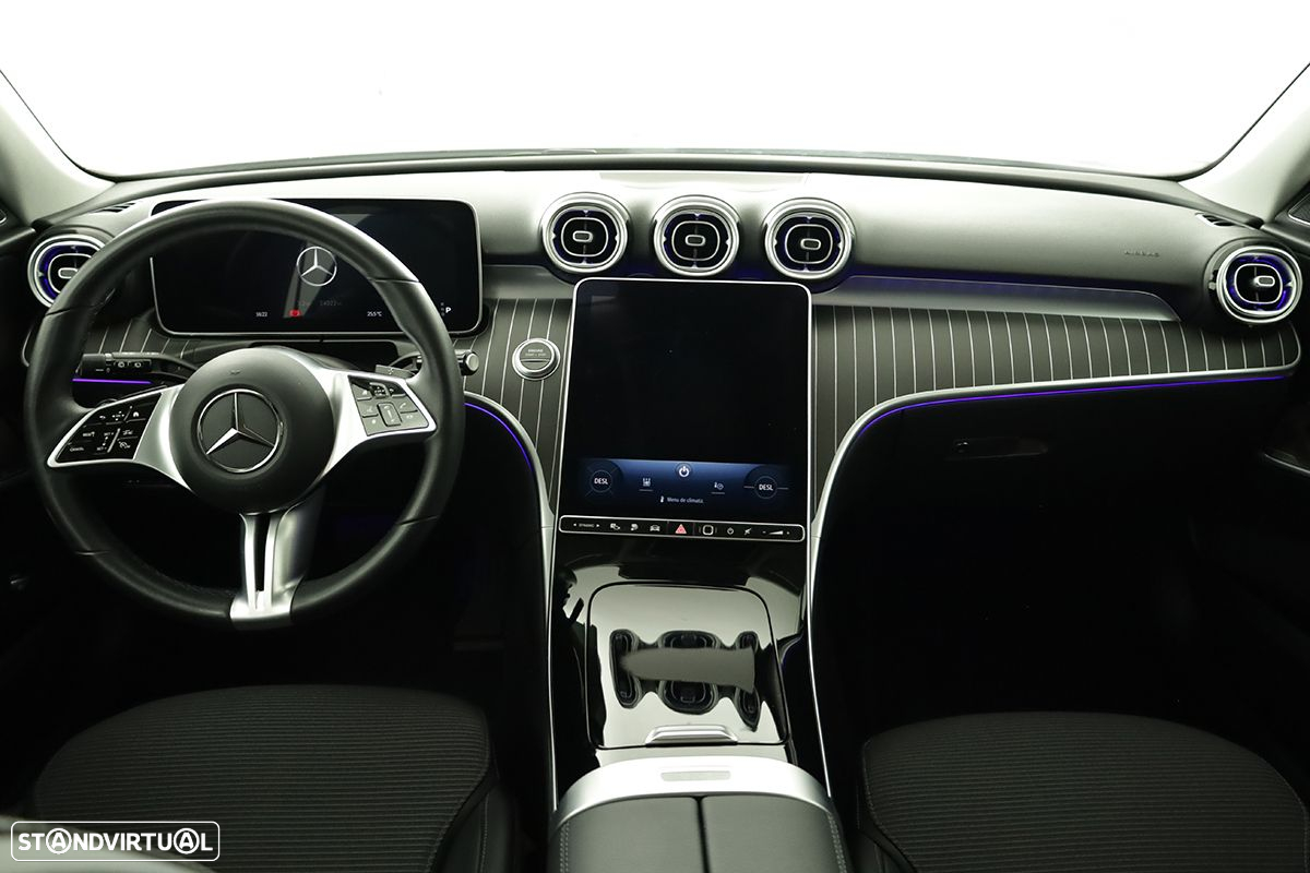 Mercedes-Benz C 300 e - 13