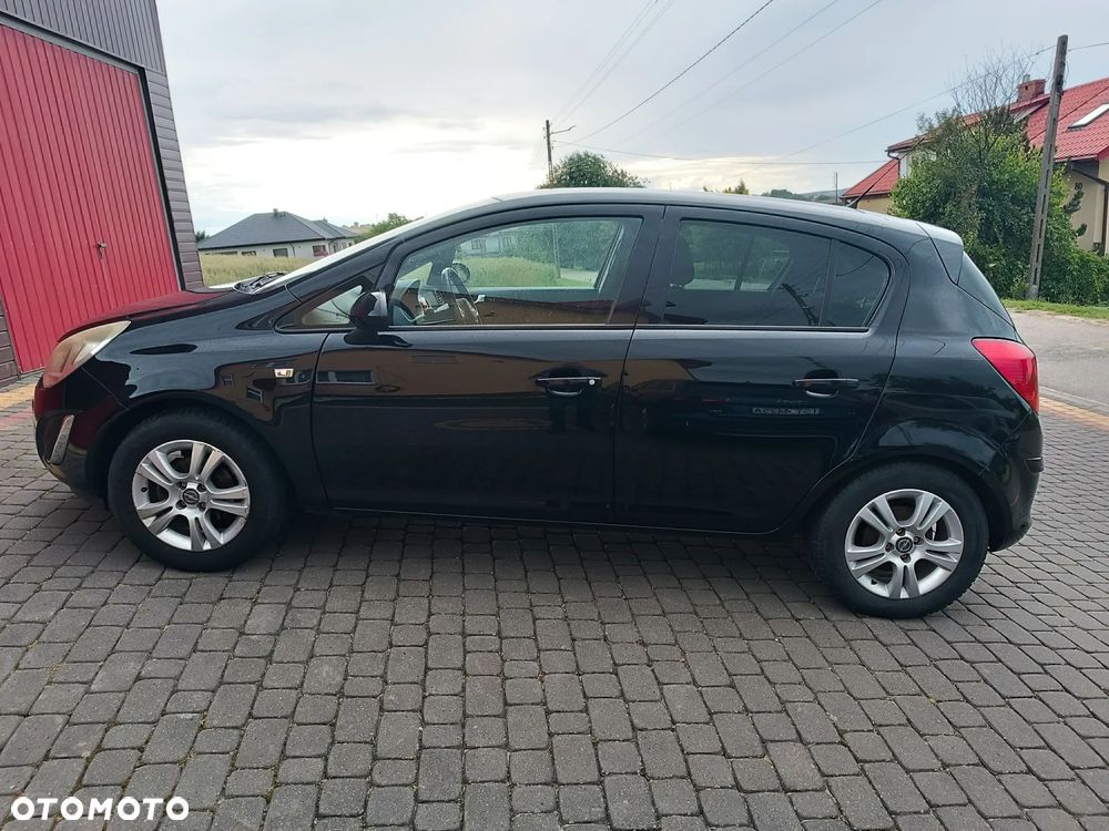 Opel Corsa - 4