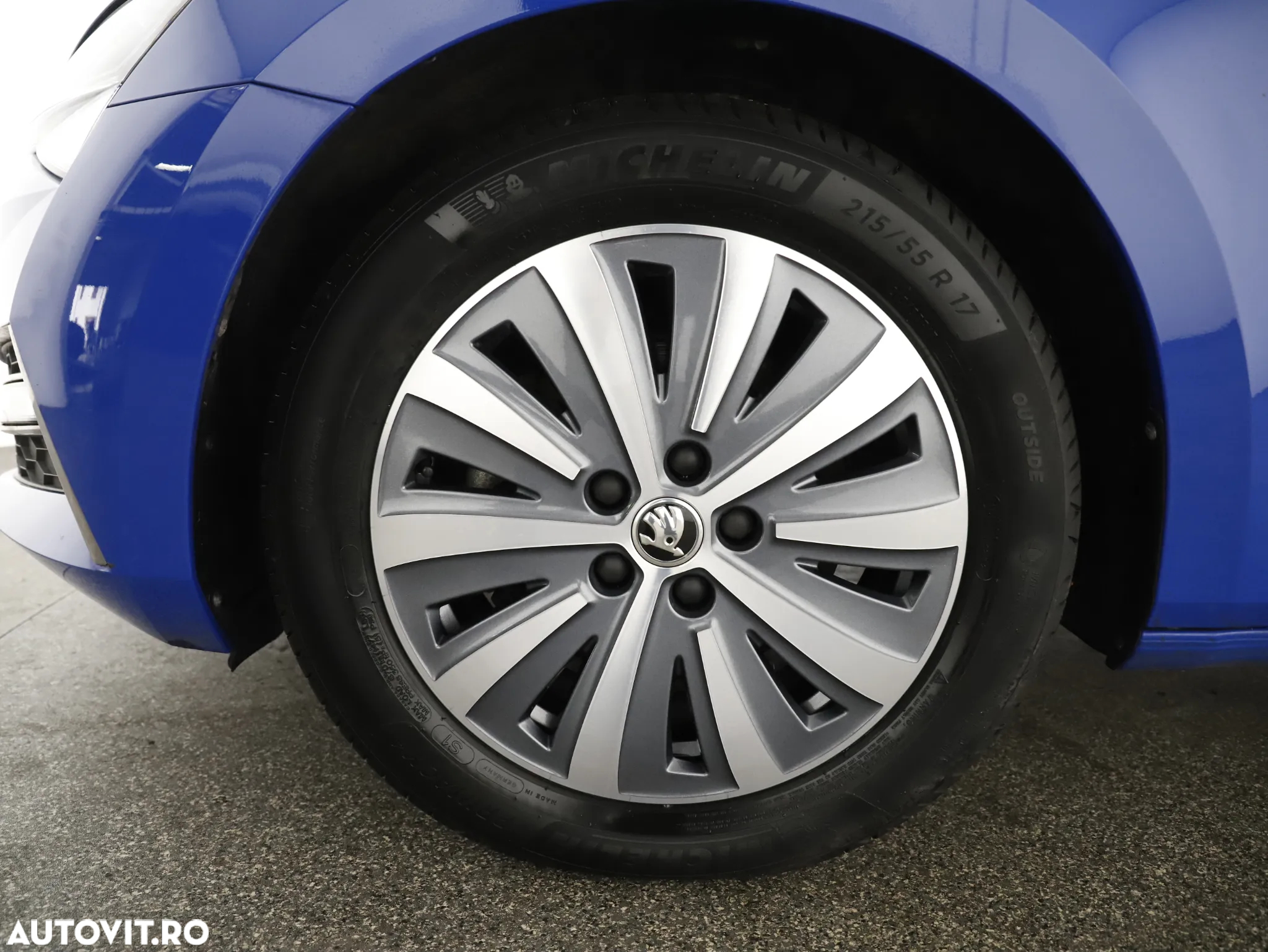Skoda Superb 1.4 TSI iV DSG Ambition - 10