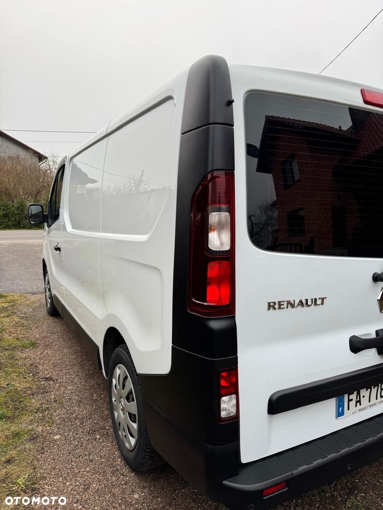 Renault Trafic - 15