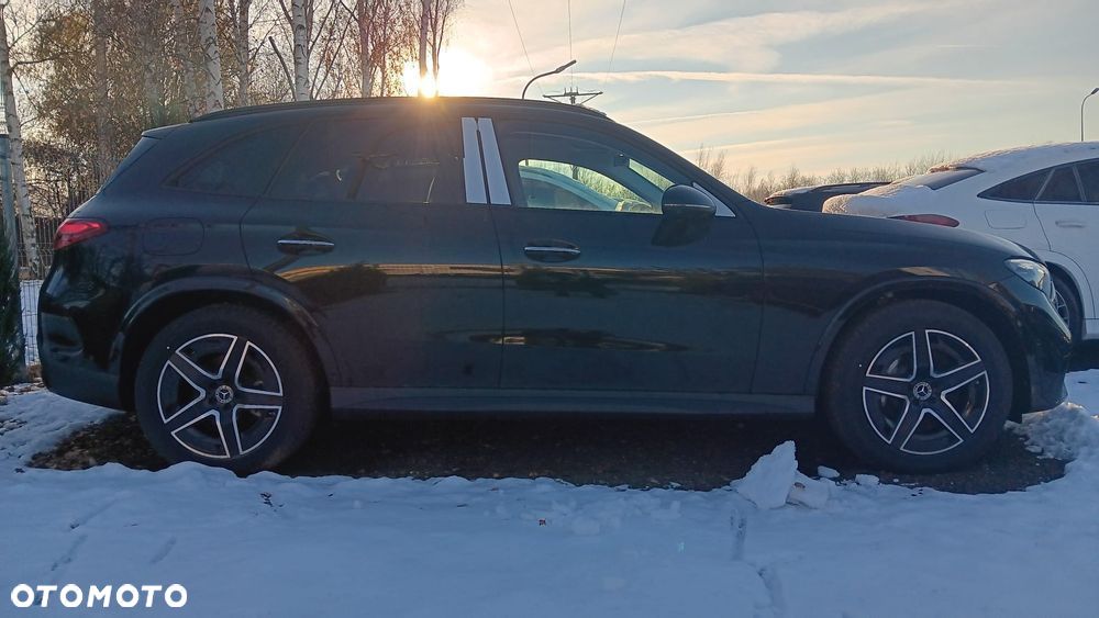 Mercedes-Benz GLC 220 d mHEV 4-Matic AMG Line - 4