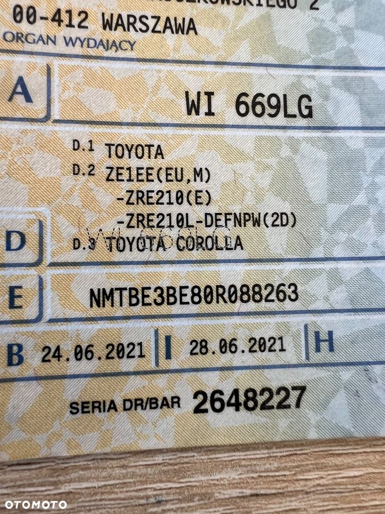 Toyota Corolla 1.6 Comfort - 35