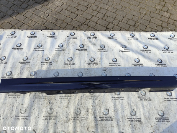 BMW E46 Sedan Kombi przed liftingiem Listwa progowa Orientblau Prawa