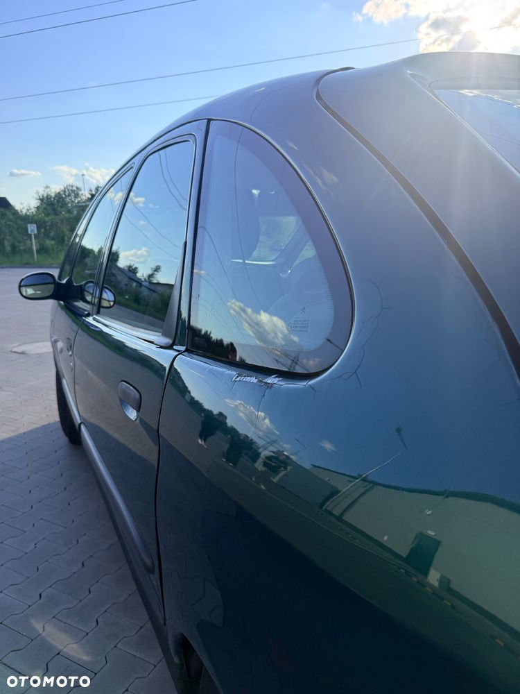Citroën Xsara Picasso 1.6 Exclusive - 4