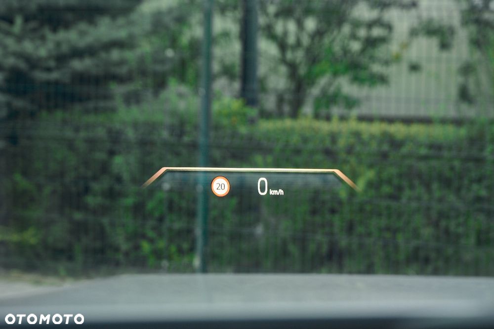 BMW Seria 5 520d xDrive - 32