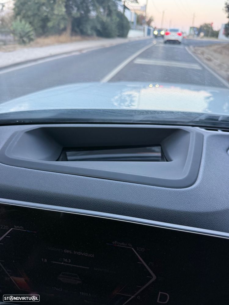 BMW i4 - 30