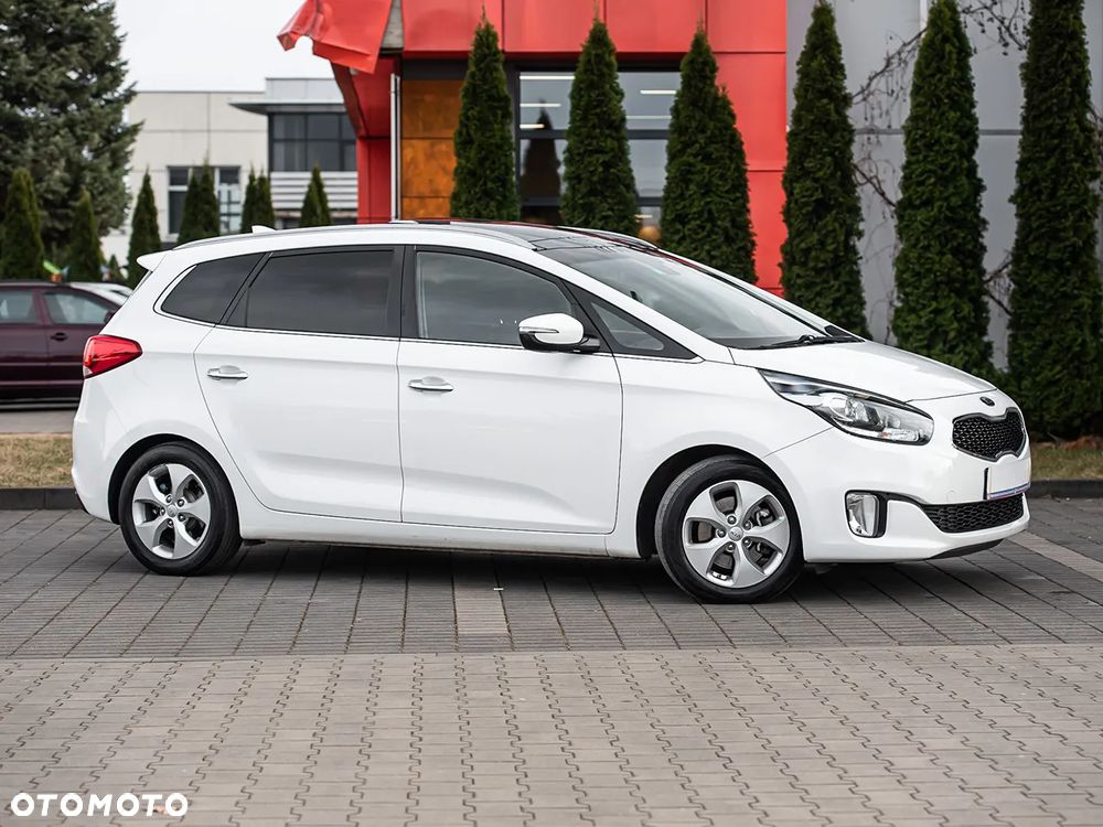 Kia Carens 1.7 CRDi L DCT - 3