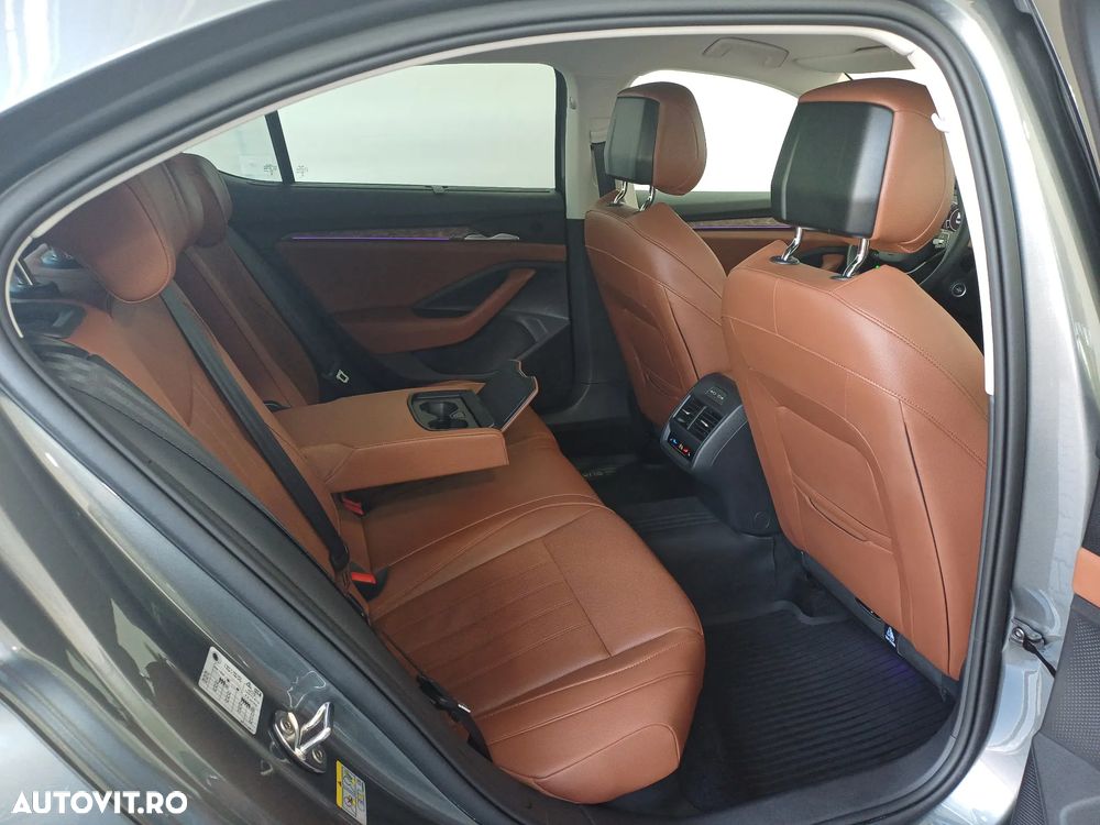 Skoda Superb 2.0 TSI 265 CP 4x4 DSG Laurin & Klement - 33