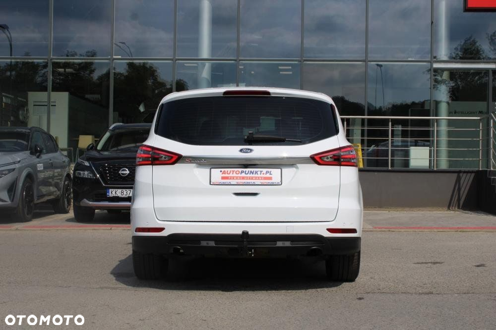 Ford S-Max - 6