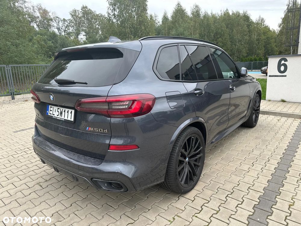 BMW X5 M M50d - 28