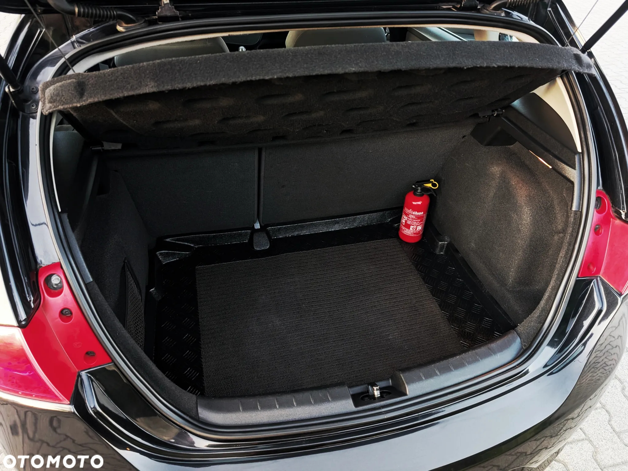 Seat Leon 1.6 Audience - 12