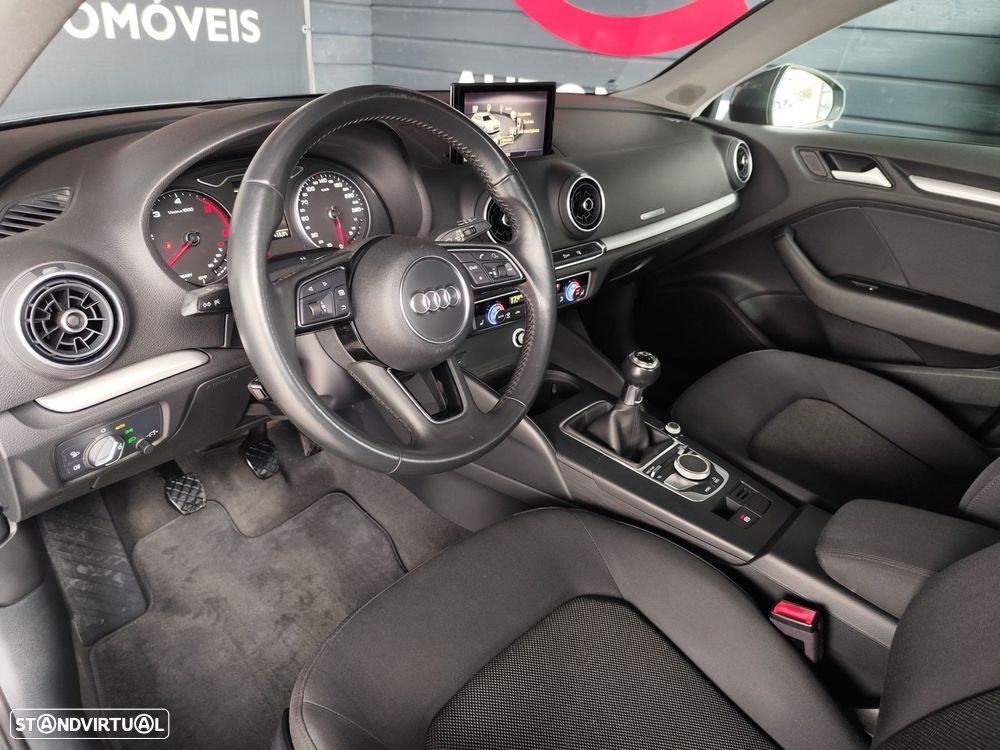 Audi A3 Sportback 1.6 TDI Sport - 31