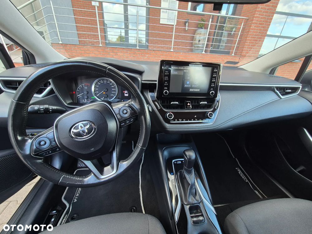 Toyota Corolla - 21