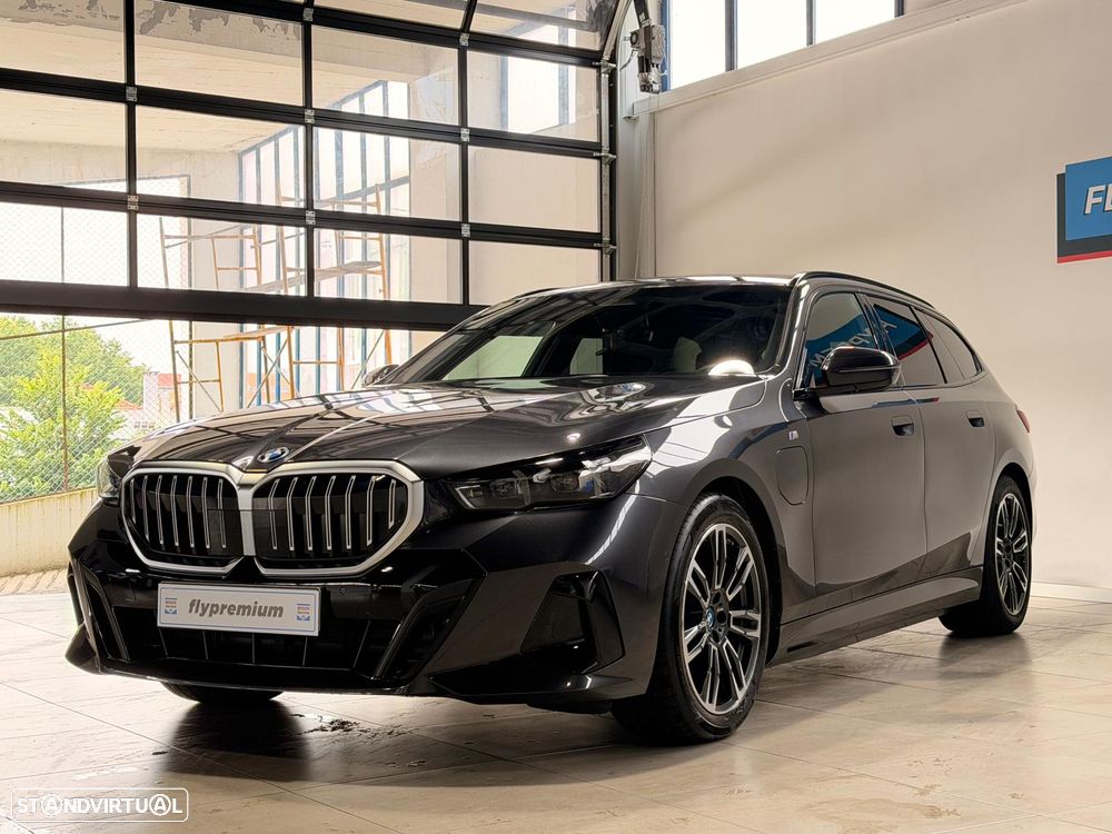 BMW 530 e Pack Desportivo M - 3