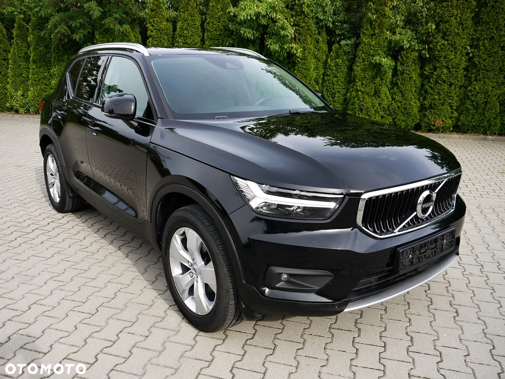 Volvo XC 40 T3 Momentum - 2