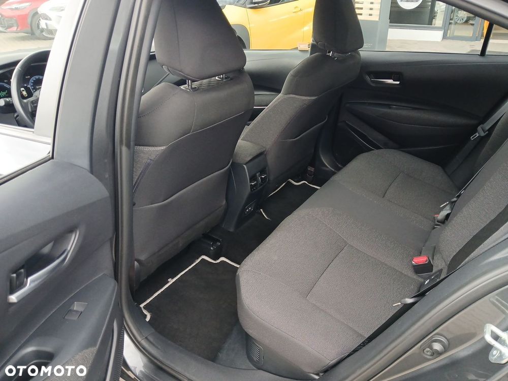 Toyota Corolla 1.8 Hybrid Comfort - 41