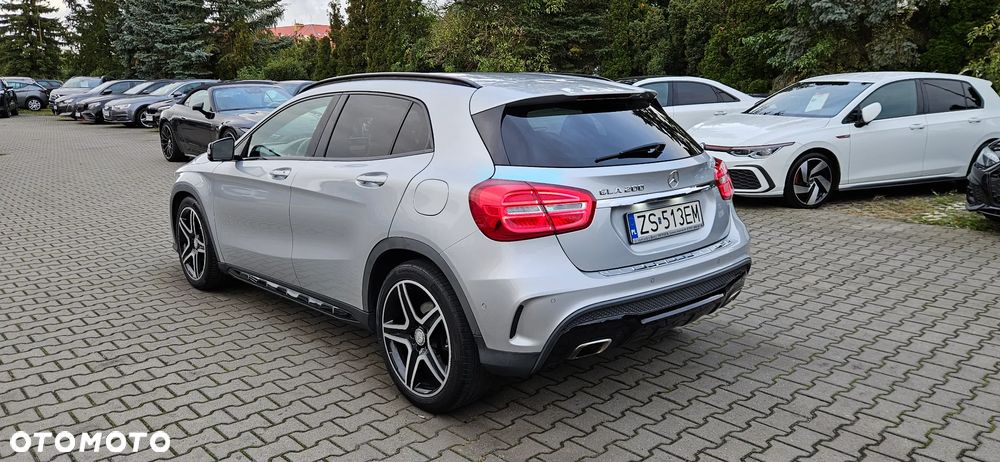 Mercedes-Benz GLA - 5