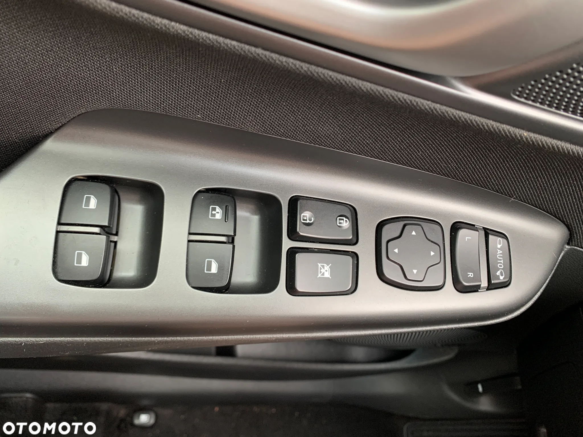 Hyundai Kona 1.0 T-GDI Premiere Comfort - 21