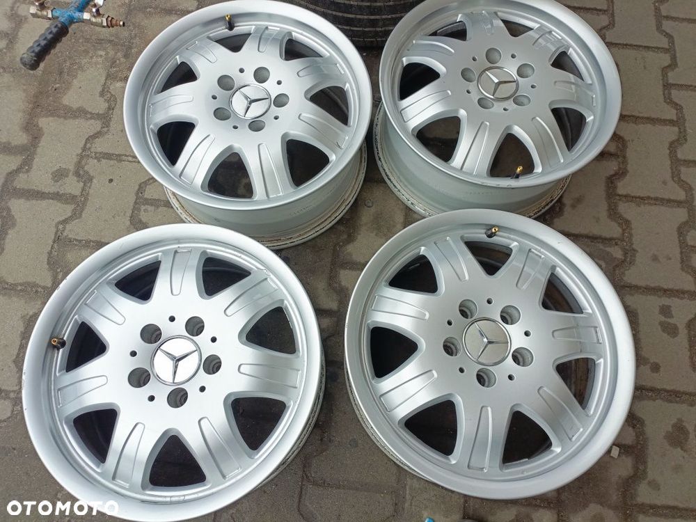 Felgi aluminiowe oryginalne Mercedes 7jx16 et34