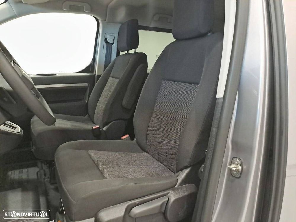 Peugeot Traveller - 9