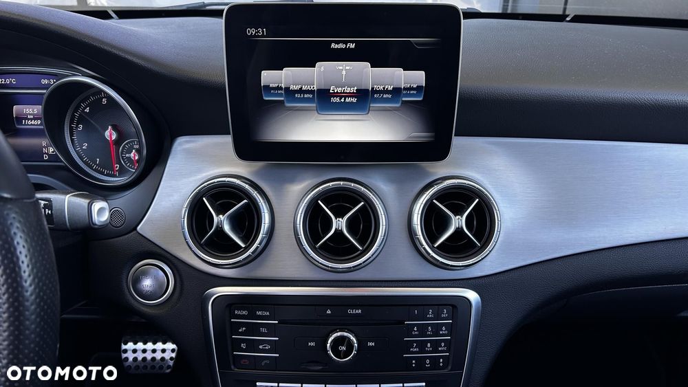 Mercedes-Benz CLA - 18