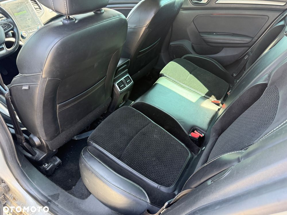 Renault Megane 1.5 dCi Privilege - 11