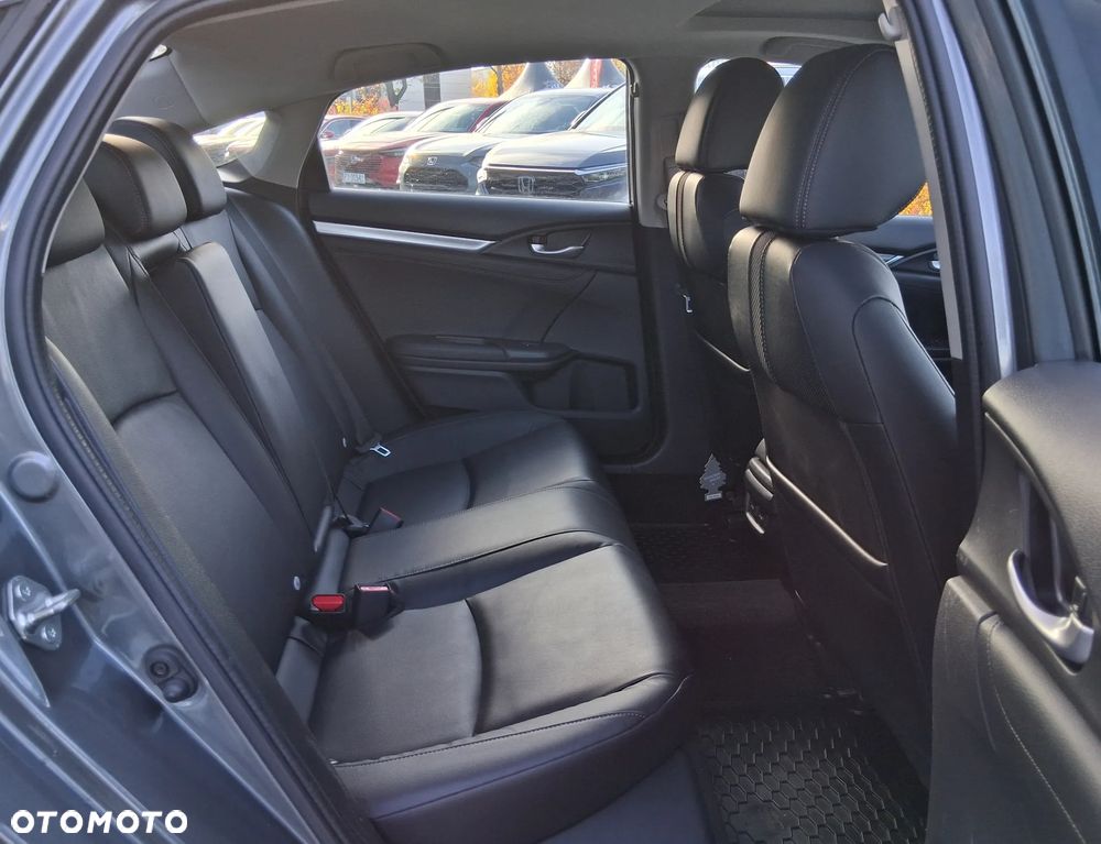 Honda Civic 1.5 T Executive - 9