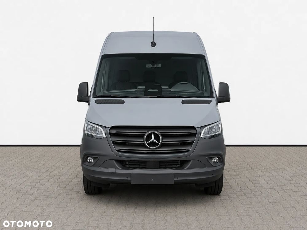 Mercedes-Benz Sprinter - 8