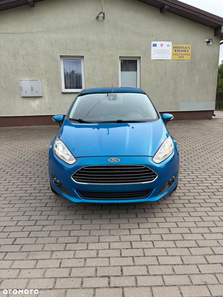 Ford Fiesta - 2