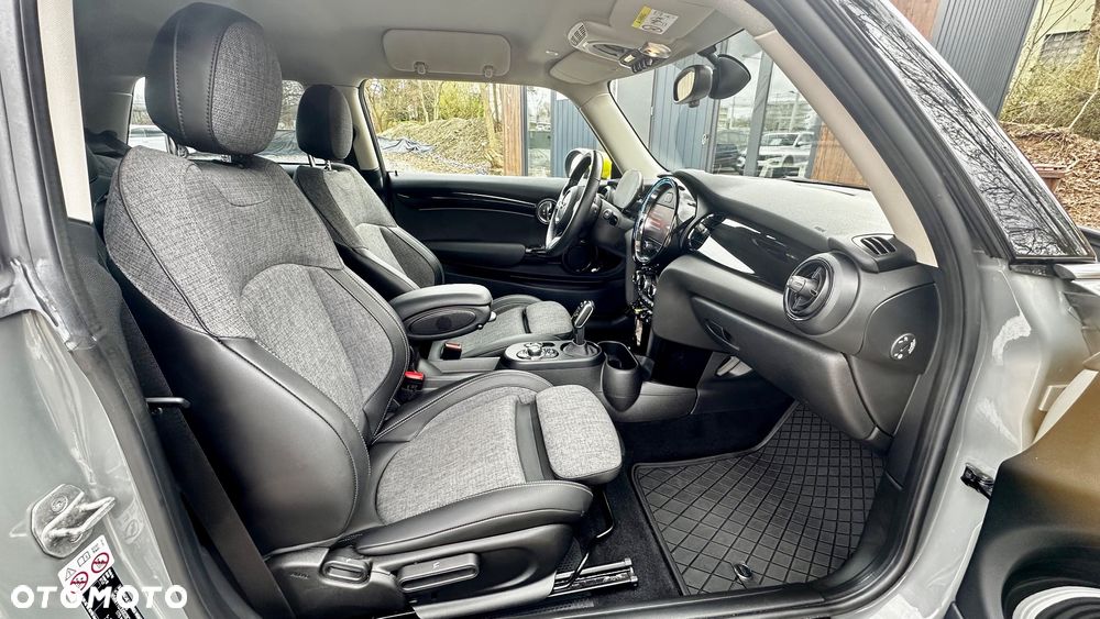 MINI Cooper SE Resolute Edition - 20