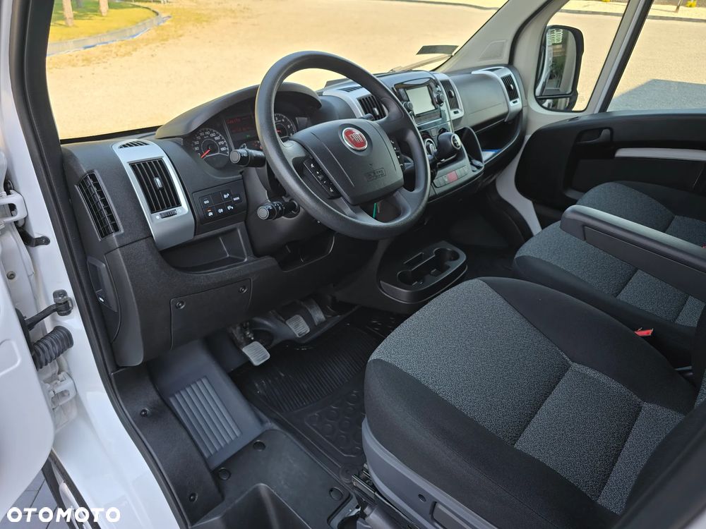 Fiat DUCATO L4H2 MAXI KOŁA16 Cali SILNIK IVECO 2,3 140KM 85 Tyś km SERWIS DO OSTATNIEGO Km ASO FIAT SALON POLSKA BOGATA OPCJA WYPOSAŻENIA  TEMPOMAT KAMERA COFANIA AIR-BAG x2 KLIMA - 27