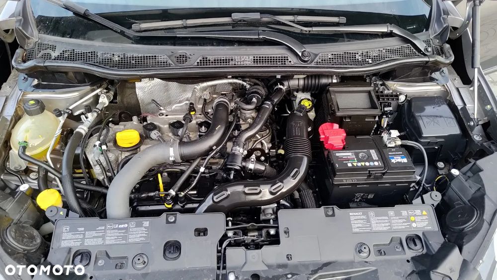 Renault Captur 1.2 TCe Helly Hansen EDC - 31