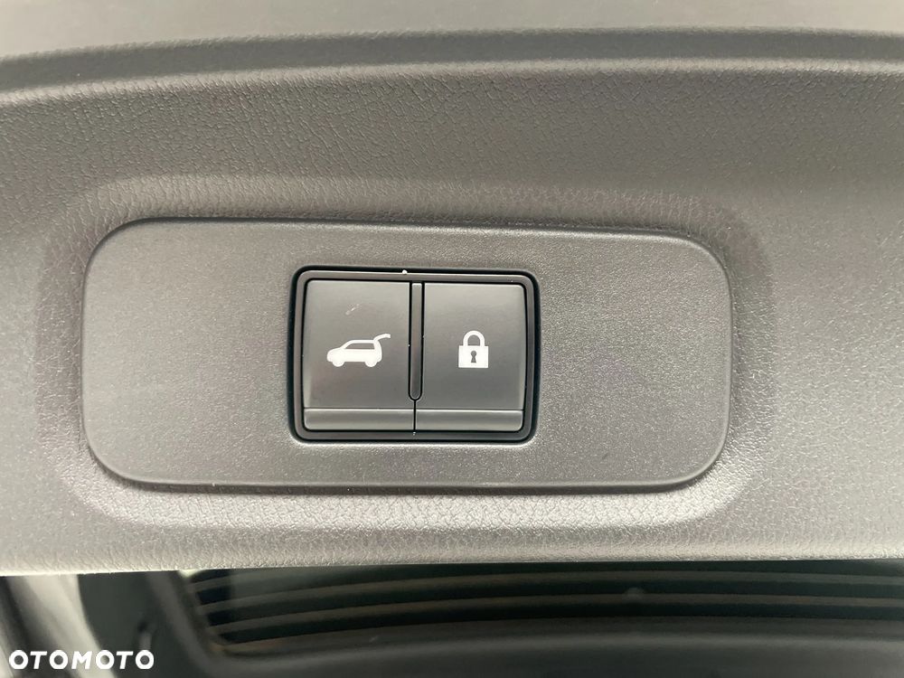 Nissan Qashqai 1.3 DIG-T MHEV N-Connecta Xtronic - 20