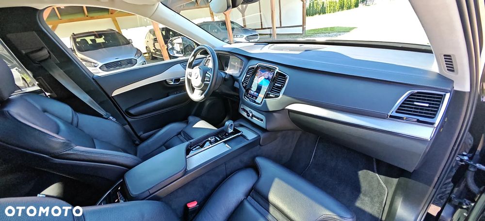 Volvo XC 90 T8 AWD Plug-In Hybrid Ultimate Bright 7os - 24