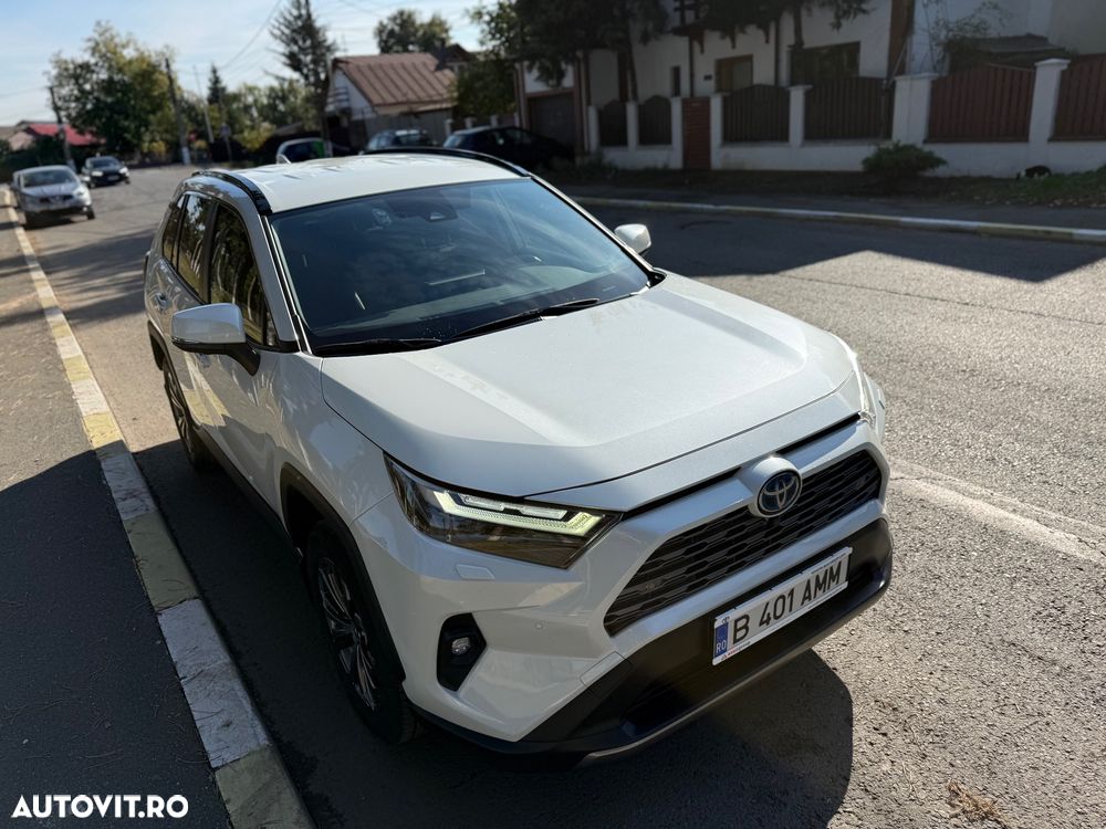 Toyota RAV4 - 3