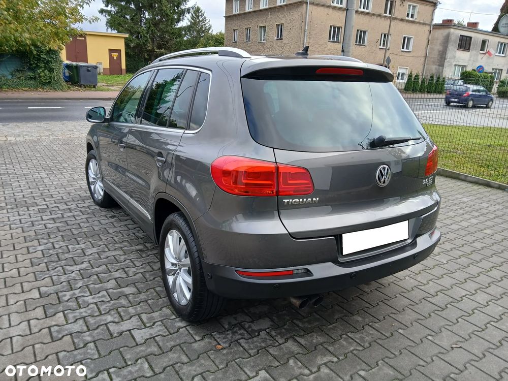 Volkswagen Tiguan 2.0 TDI DPF 4Motion Cup Sport & Style - 25
