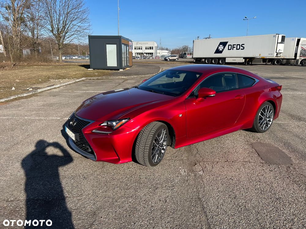 Lexus RC 200t / 300 F Sport - 1