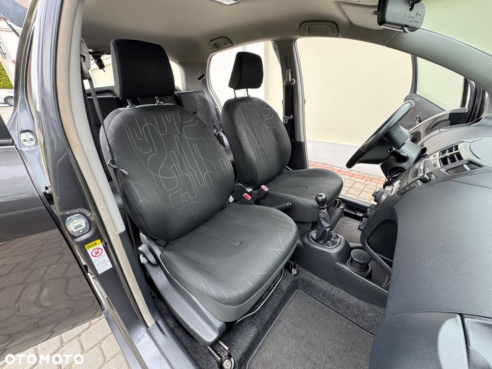 Toyota Yaris - 19