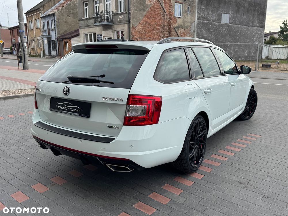 Skoda Octavia 2.0 TDI SCR RS DSG - 13