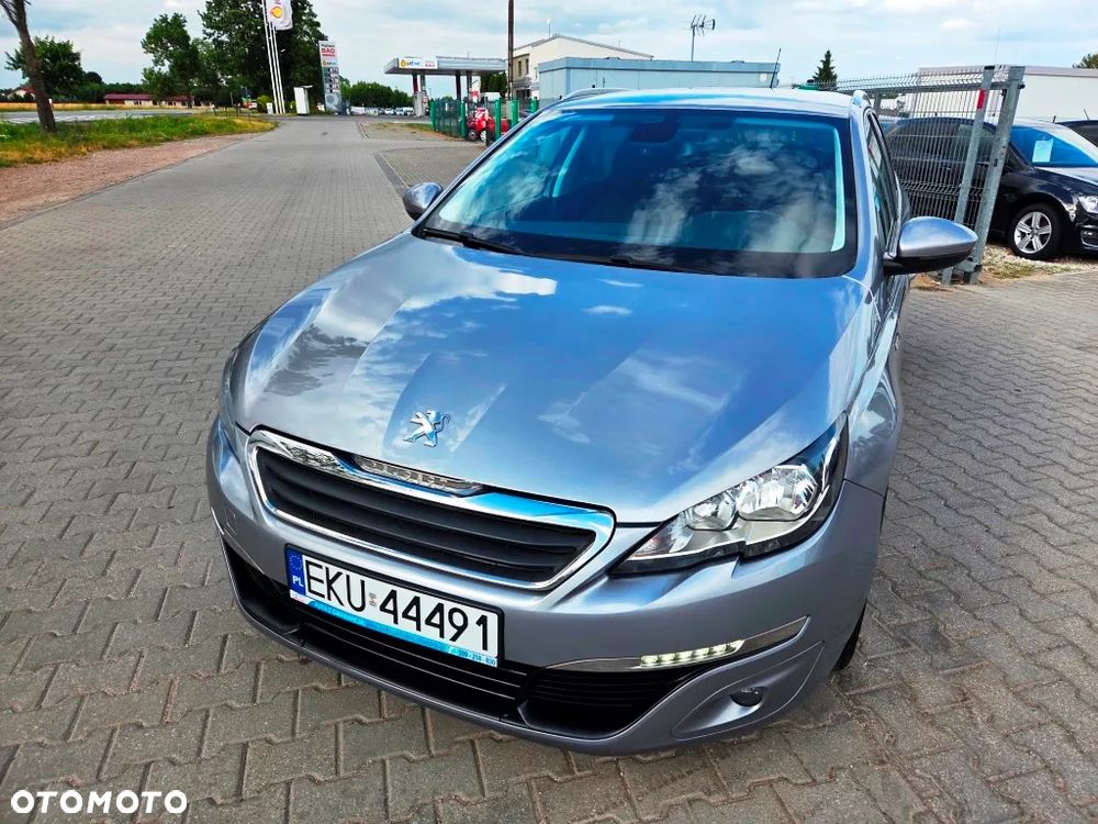 Peugeot 308 1.6 e-HDi Allure S&S - 22