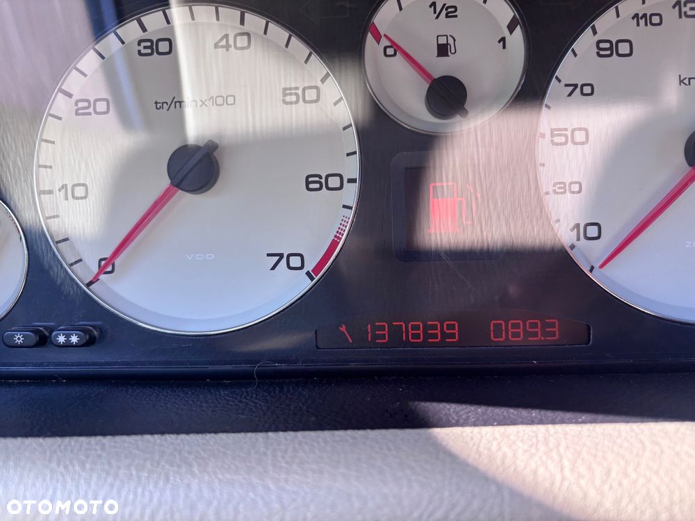 Peugeot 607 V6 210 - 18