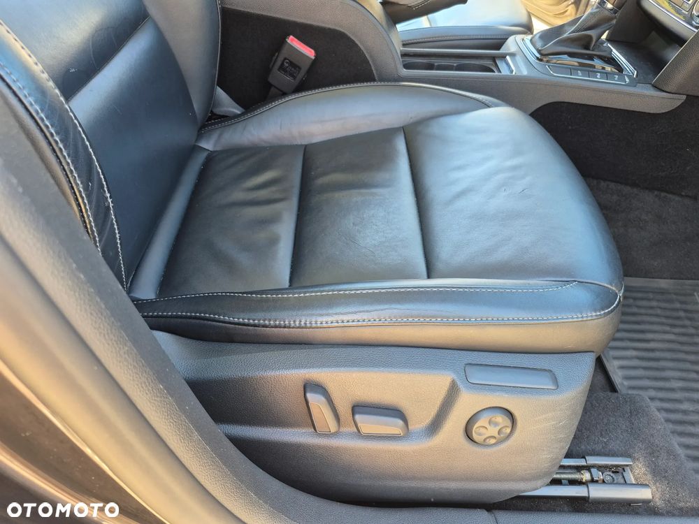 Skoda Superb 1.8 TSI Elegance DSG - 11