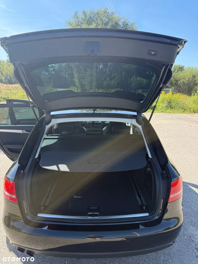 Audi A4 Avant 2.0 TDI - 7