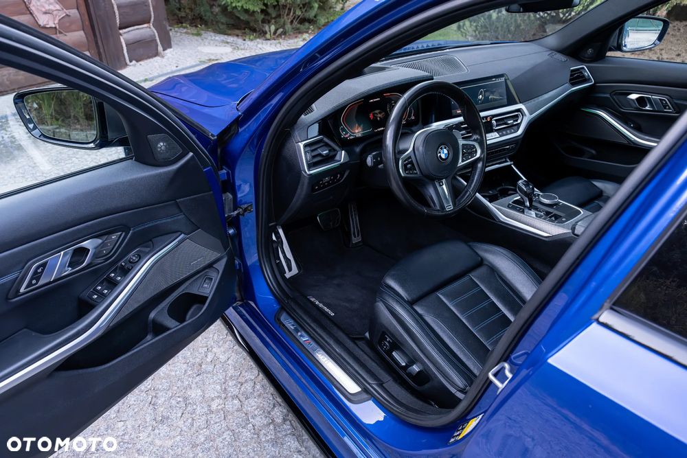 BMW Seria 3 M340i xDrive - 22