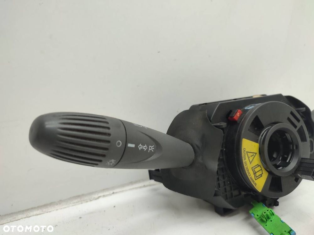 PRZEŁĄCZNIK ZESPOLONY TAŚMA MANETKI FIAT FANDA II 735398129 - 2