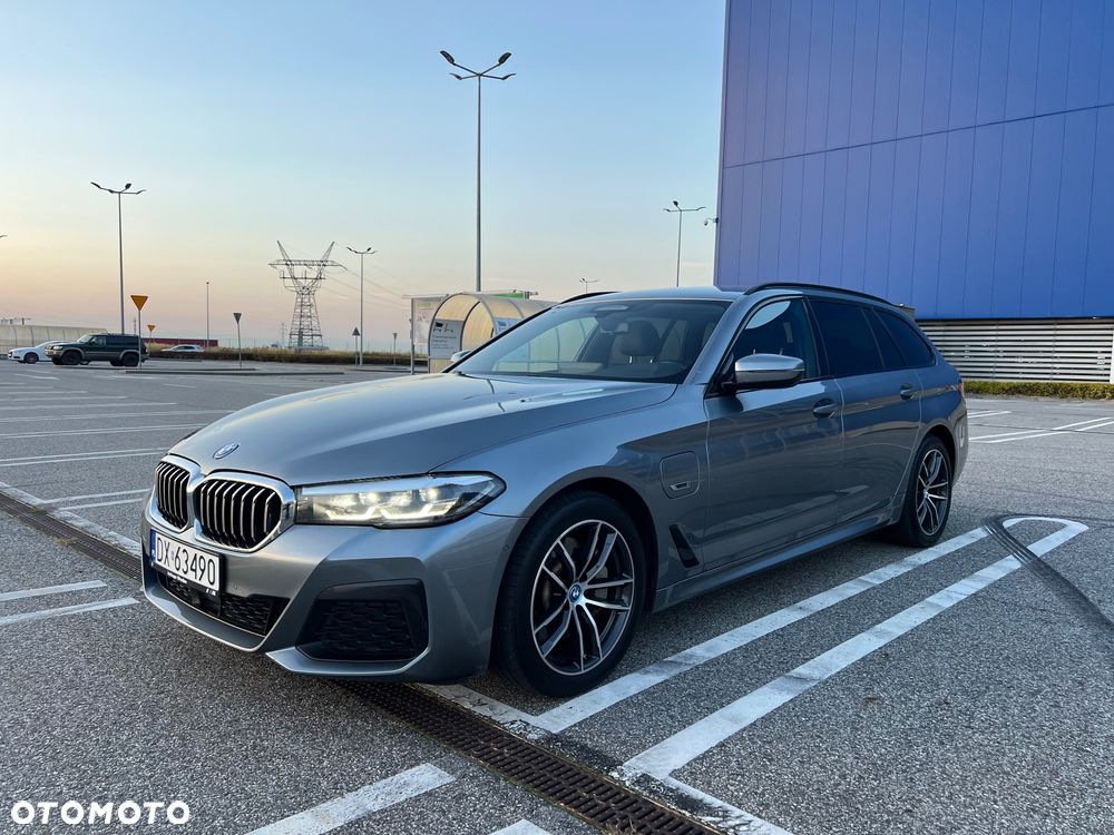 BMW Seria 5 530e xDrive M Sport sport - 1