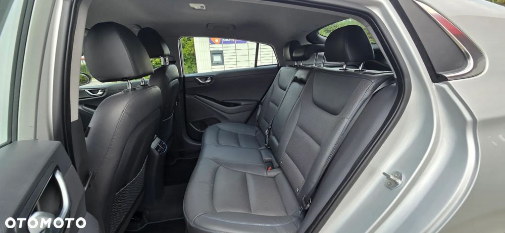 Hyundai IONIQ 1.6 GDI Premium - 35