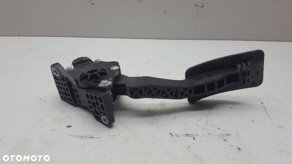 PEDAŁ POTENCJOMETR GAZU SUBARU OUTBACK V 36010AL070 - 3