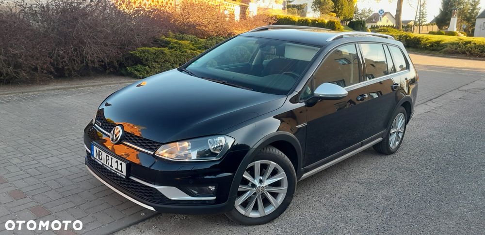 Volkswagen Golf Alltrack - 1