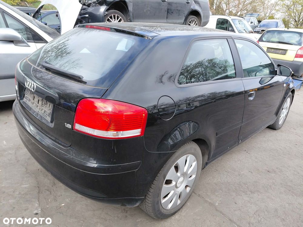 Części: Audi a3 Rok 2007 Pojemność 1598 Moc 85 kw Benzyna - 4